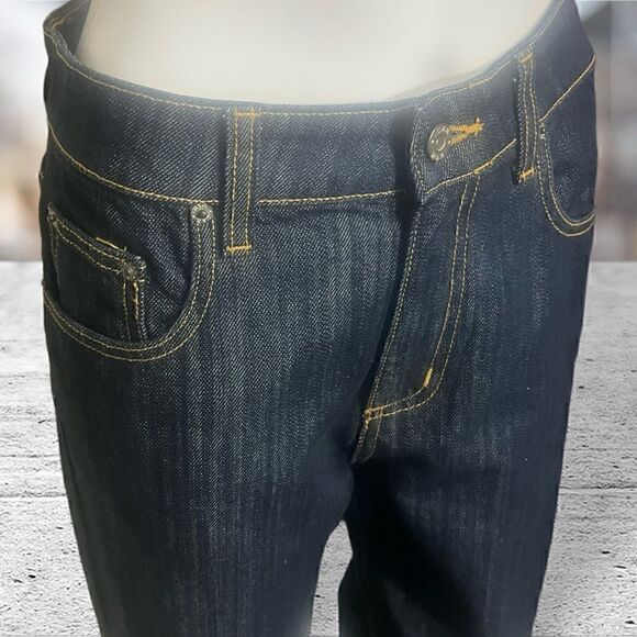 Car Mar Woman’s Dark Wash Jeans Size 4 - Picture 3 of 7